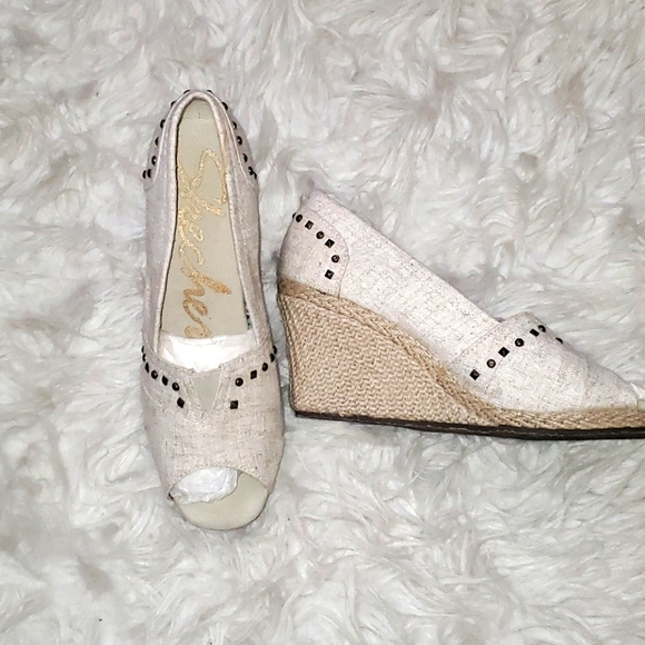 Sketchers Canvas Wedges - Like New! - Picture 7 of 15